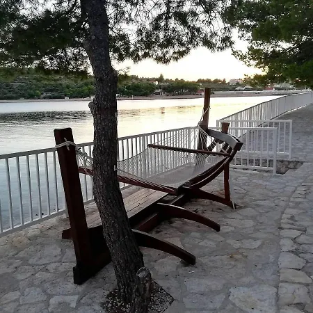 Easy Time Apartment *